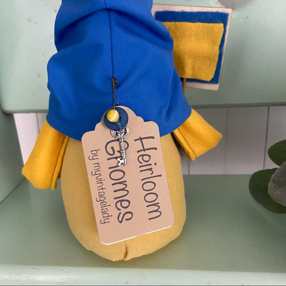 CHAT PAGE - Picture 9 of 14